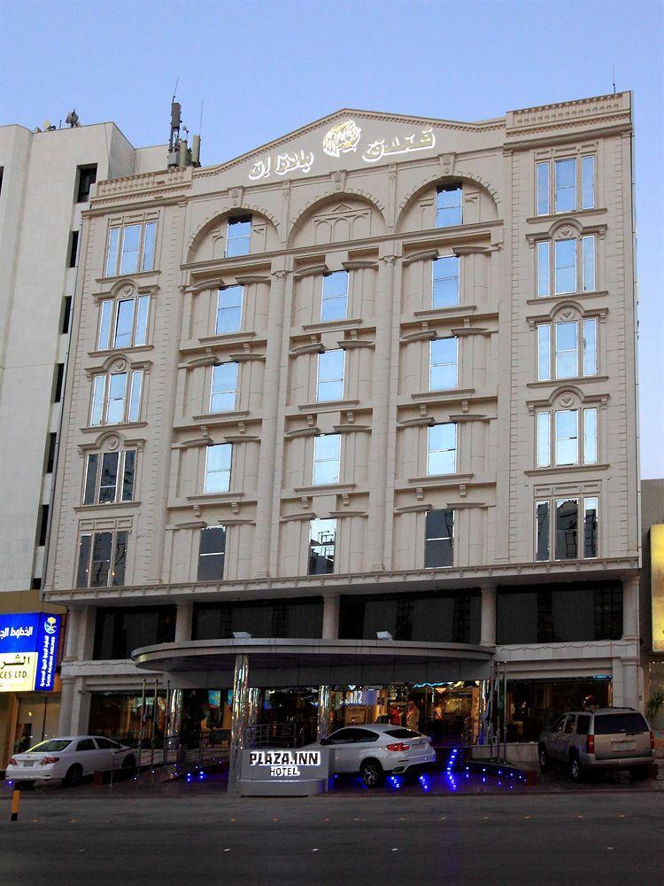 Haven Plaza Hotel 4*