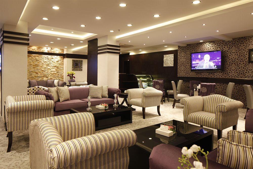 Haven Plaza Hotel 4*