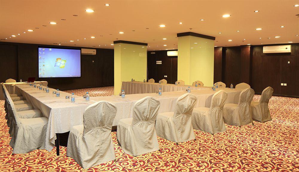 Haven Plaza Hotel