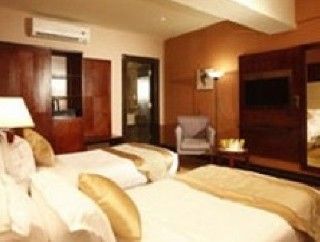 Haven Plaza Hotel