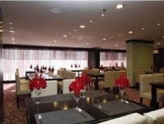 Haven Plaza 4*